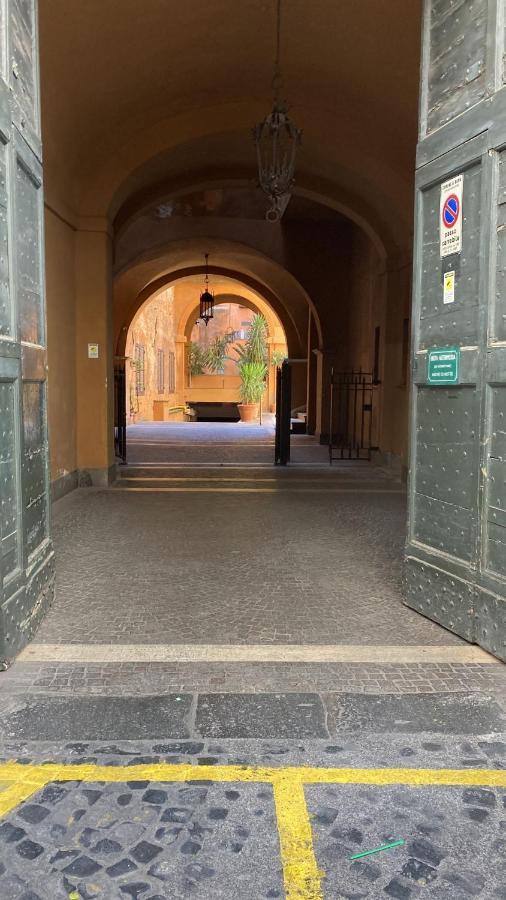 In The Rome'S Soul Close To Navona Square Экстерьер фото